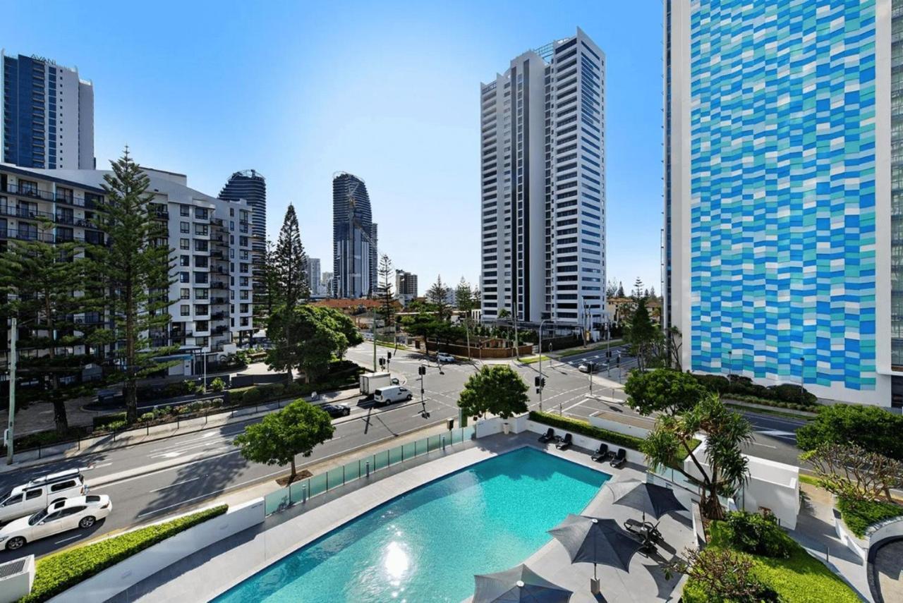 Modern 2 Bedroom Apartment In Sierra Grand - Coasthm โกลด์โคสต์ ภายนอก รูปภาพ