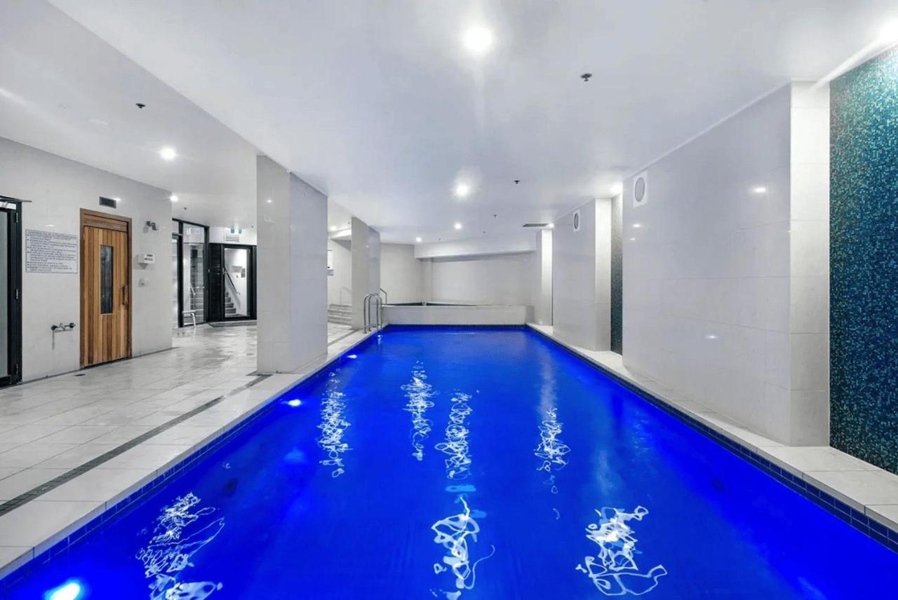 Modern 2 Bedroom Apartment In Sierra Grand - Coasthm โกลด์โคสต์ ภายนอก รูปภาพ